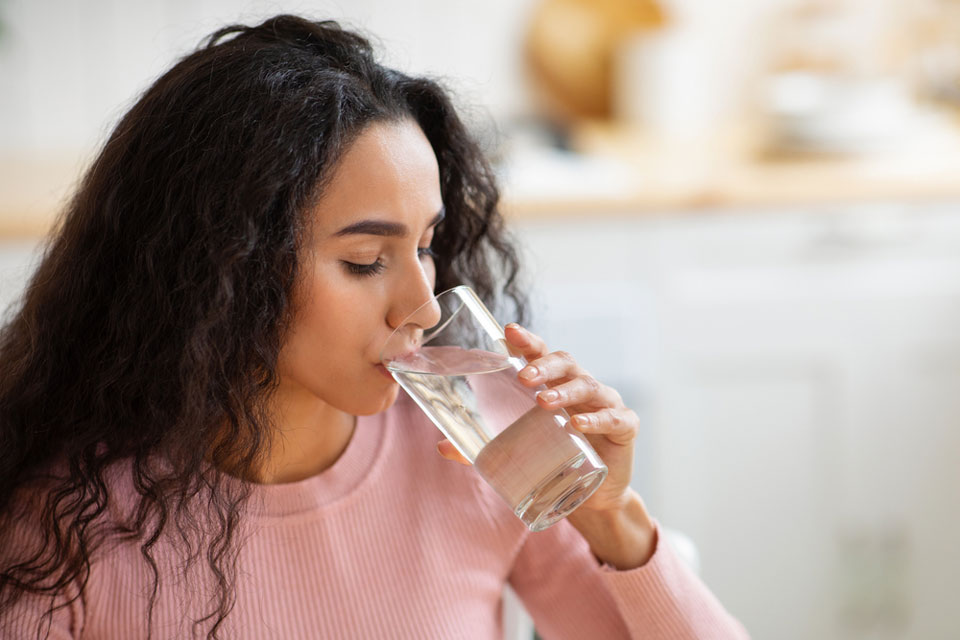 Does Drinking warm Water help Lose Weight (Guide) 2023